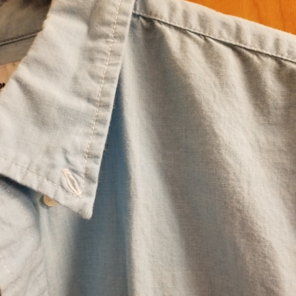Men's button down - Picture 2 of 3